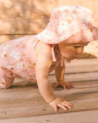 Printed Muslin Bucket Hat Pink And White Flowers Accessories Deux par Deux 